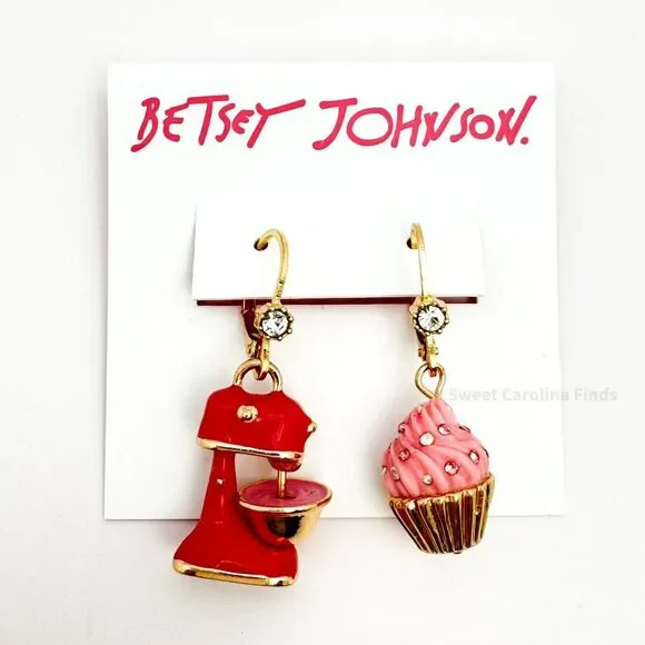 Betsey Johnson Cupcake Mixer Earrings Gold Tone Babycakes Baker Cake Gift NEW - Picture 1 of 7